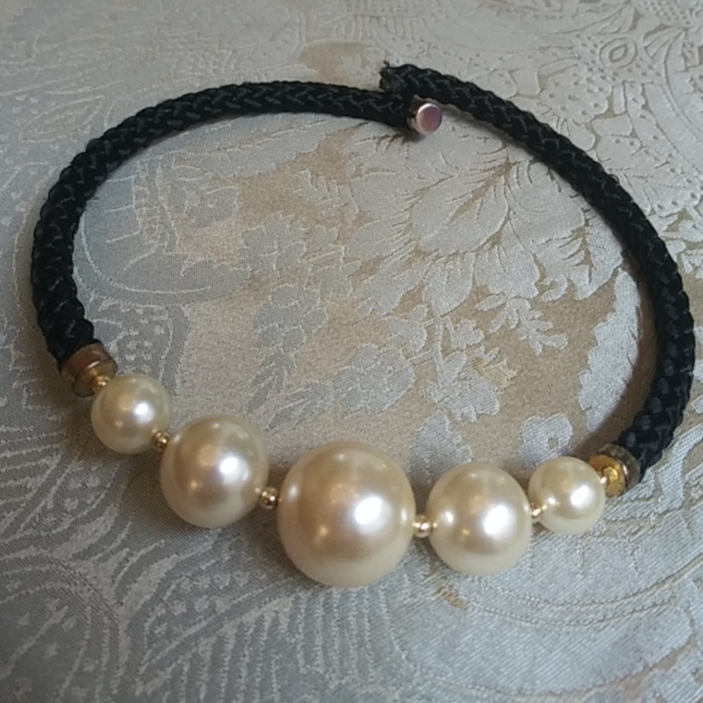 Vintage Pearl choker